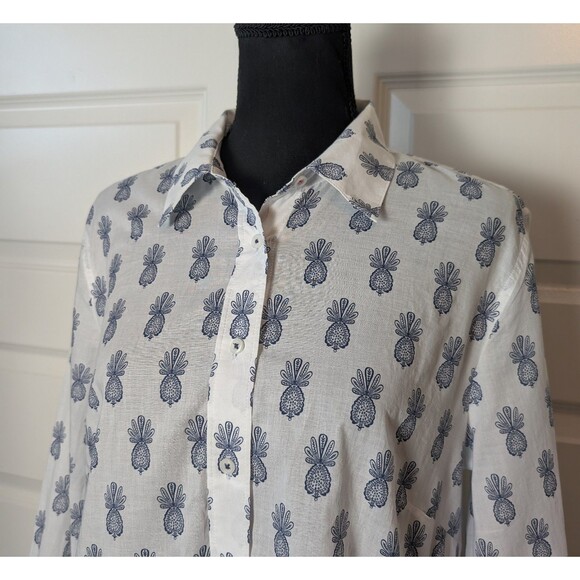 Talbots Size M Blouse Pineapple Medallion Lightweight Button Up Cotton Chic - Picture 4 of 10